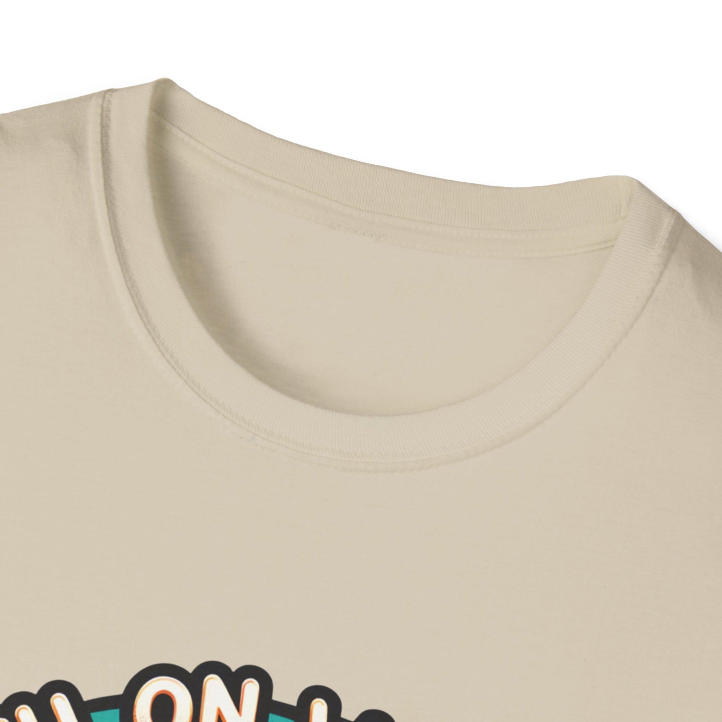 Faith on Wheels β Retro Roller-Skating Dog T-Shirt