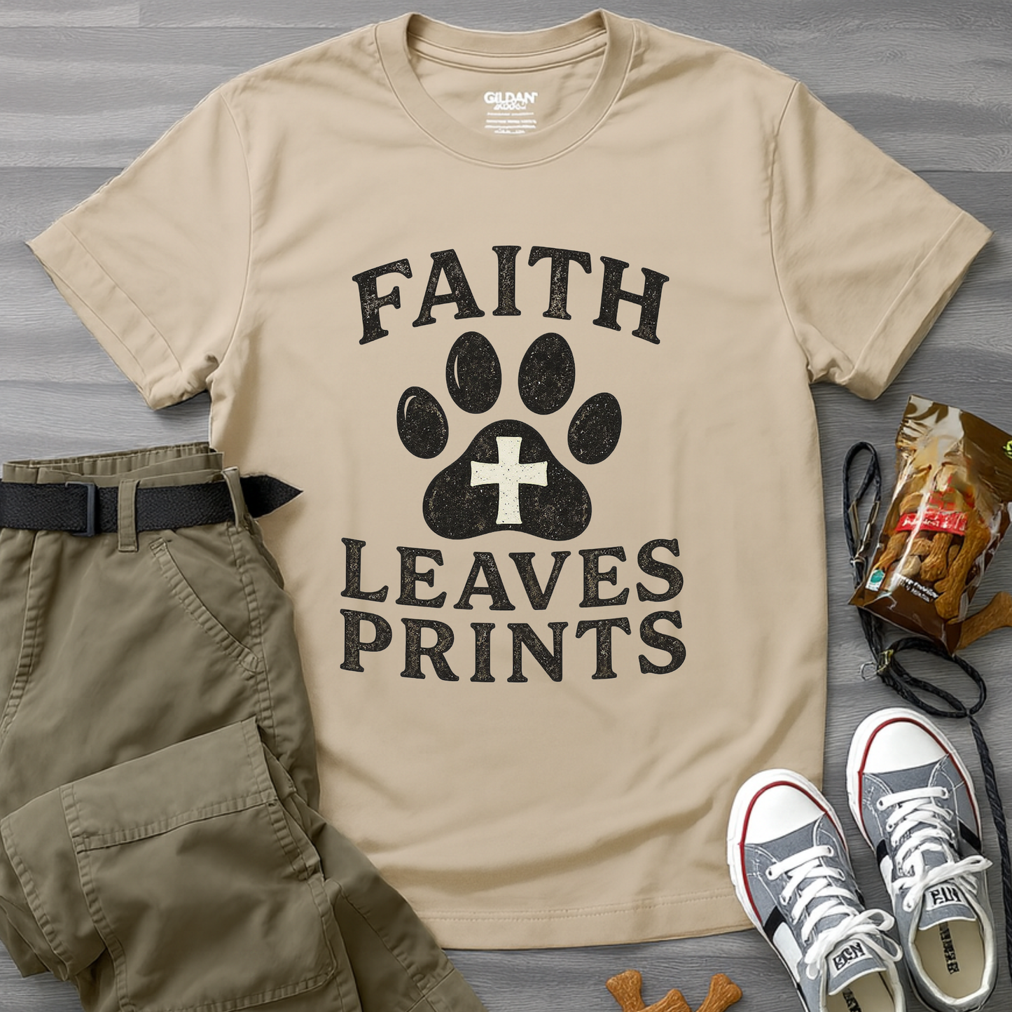 Faith Leaves Prints Retro Paw T-Shirt